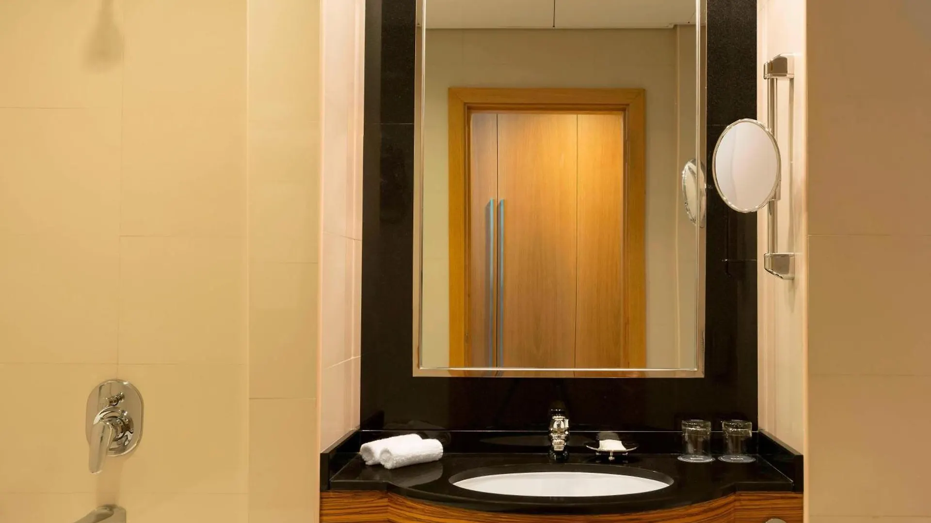 Hotel Four Points By Sheraton Bur Dubai