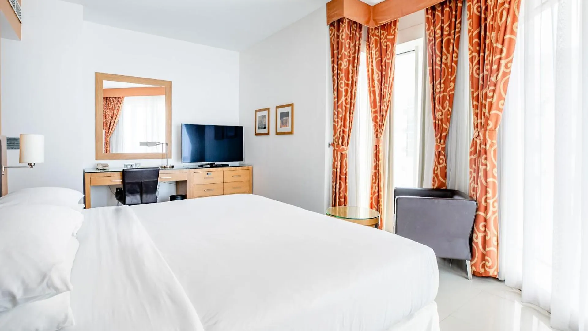 Hotel Four Points By Sheraton Bur Dubai