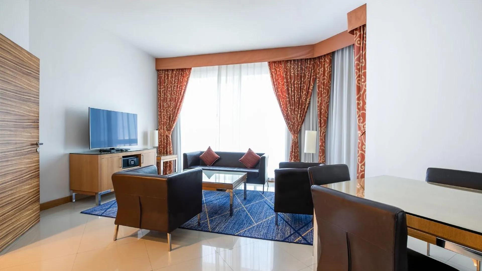 Four Points By Sheraton Bur Dubai 4*,  Emirati Arabi Uniti