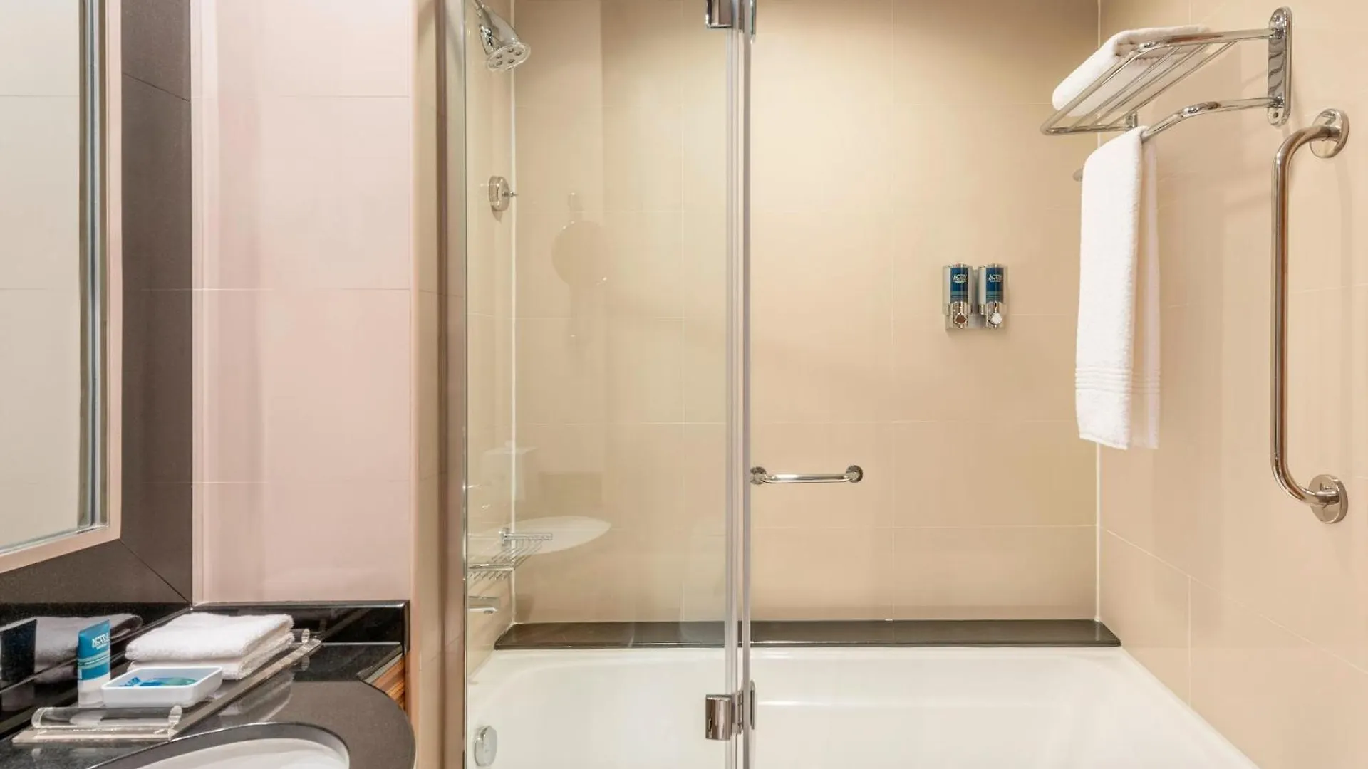 Four Points By Sheraton Bur Dubai