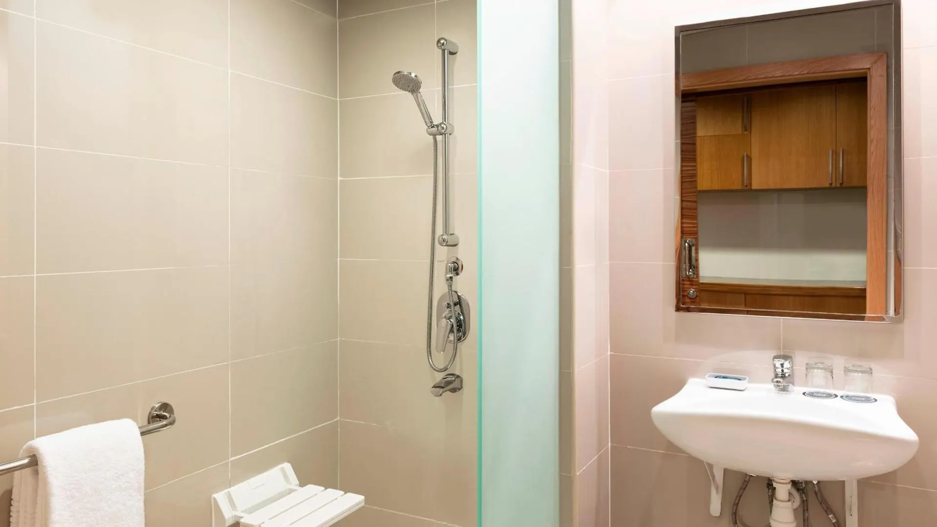 Hotel Four Points By Sheraton Bur Dubai